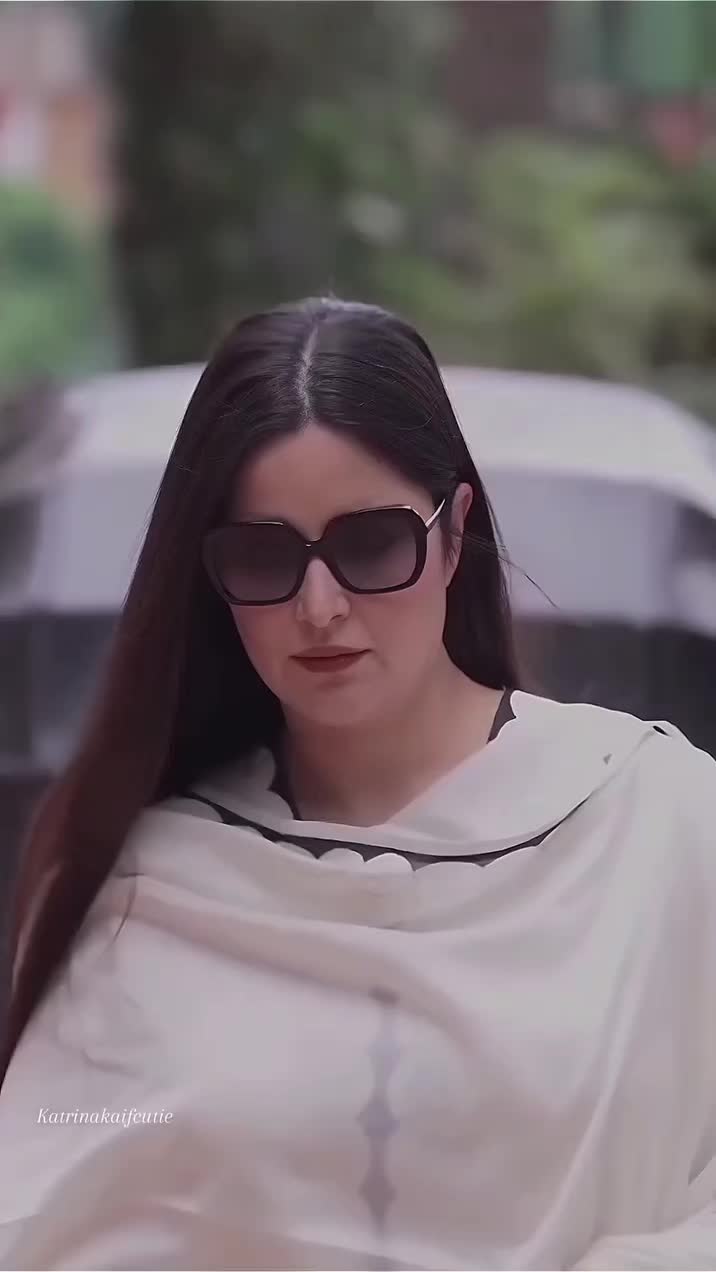 @cool actress ๐