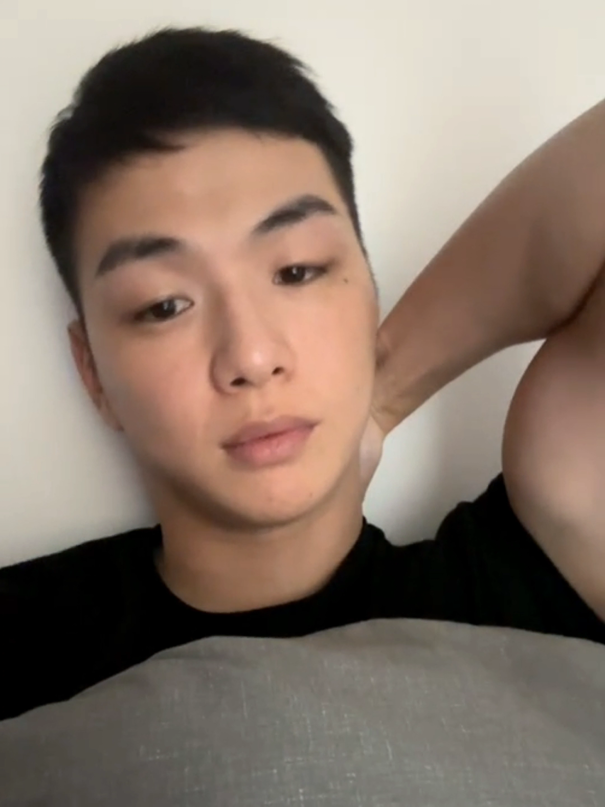 @뾰로롱강어지