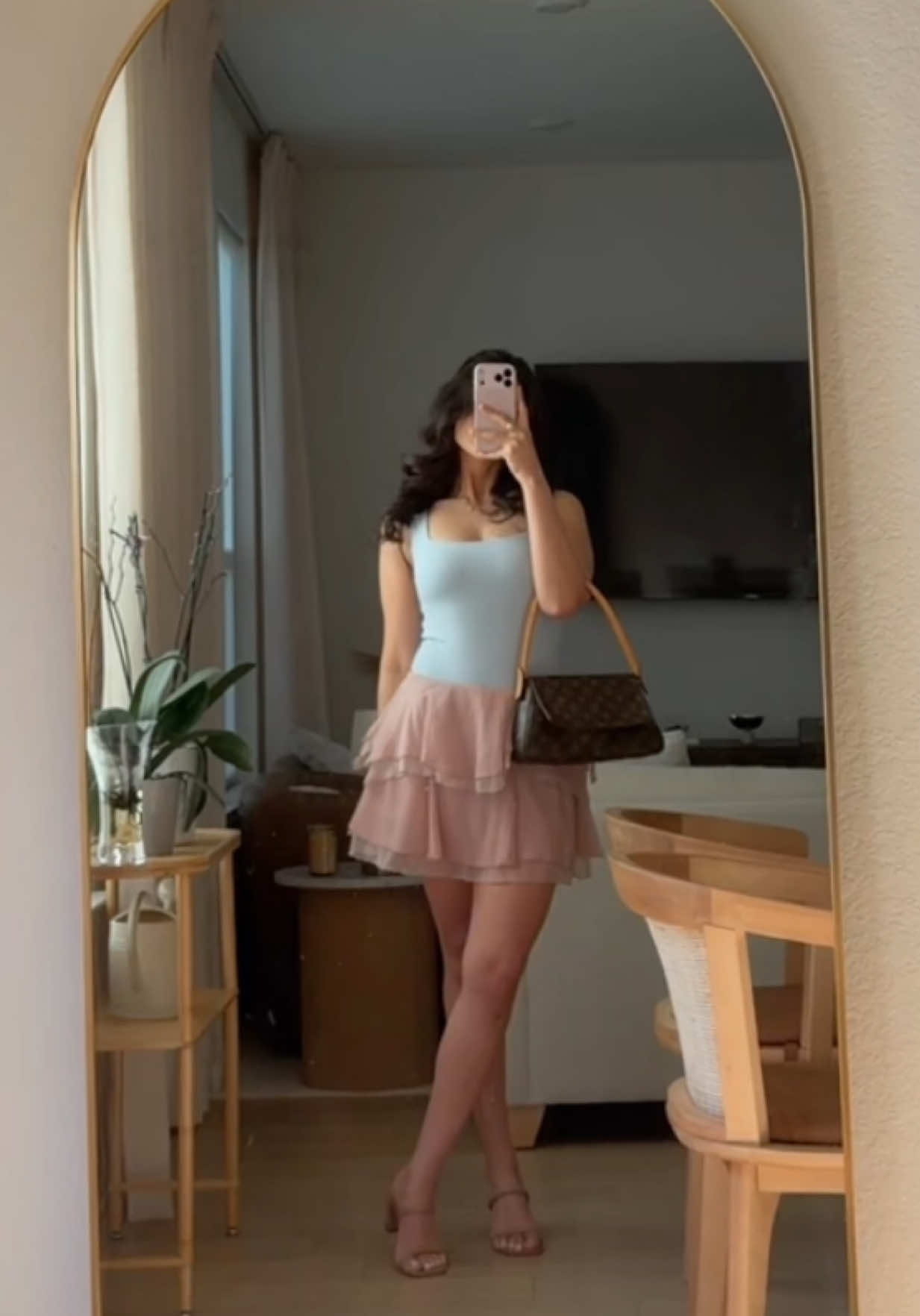 @Nena Banuelos