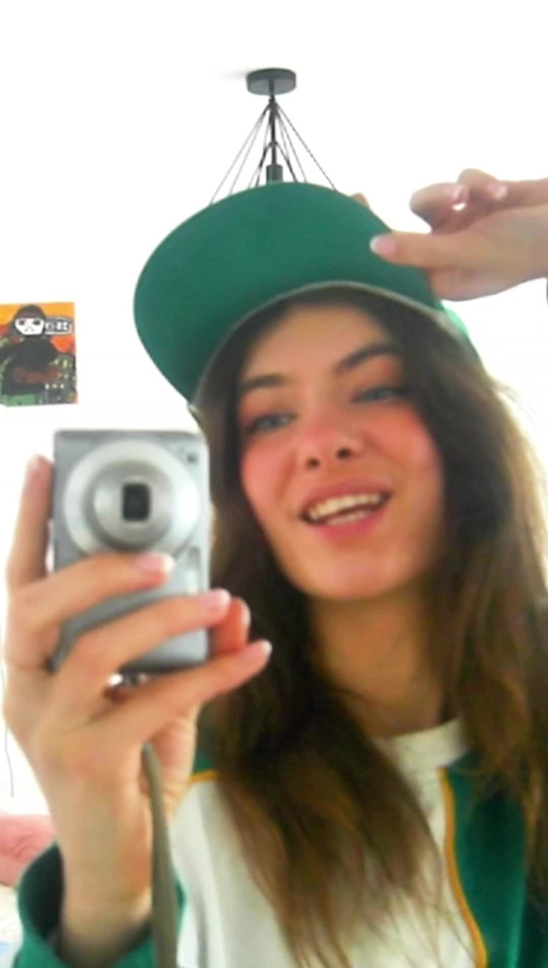 @kaszinson