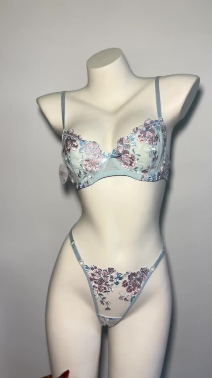 @Nimi ~ lingerie vendor 🥰