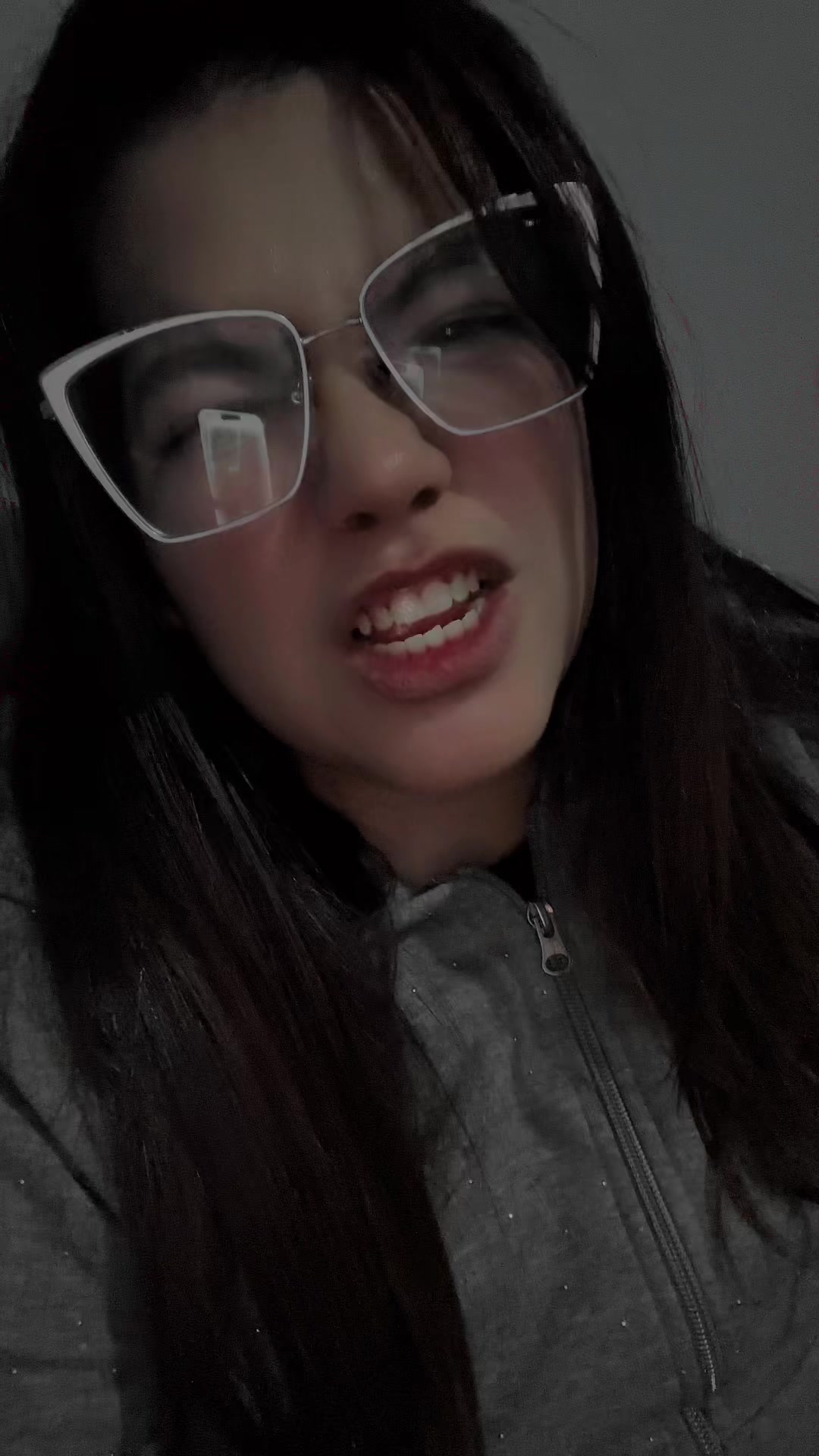 @juli_bouzigard