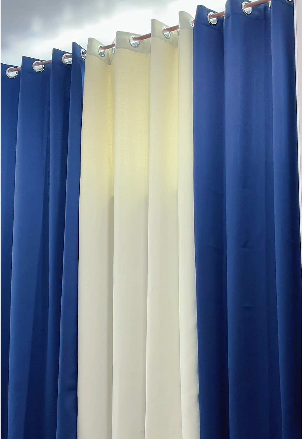 @k.curtain