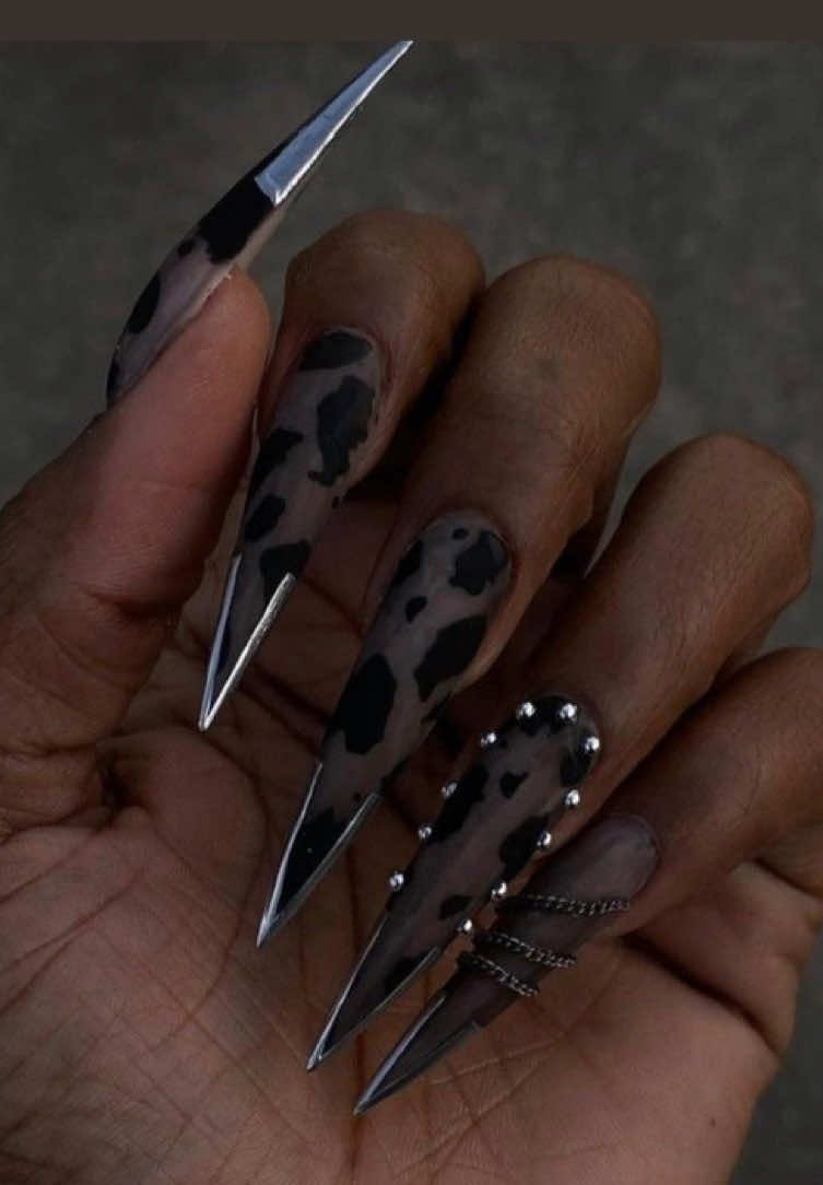 @Pretty In Nails