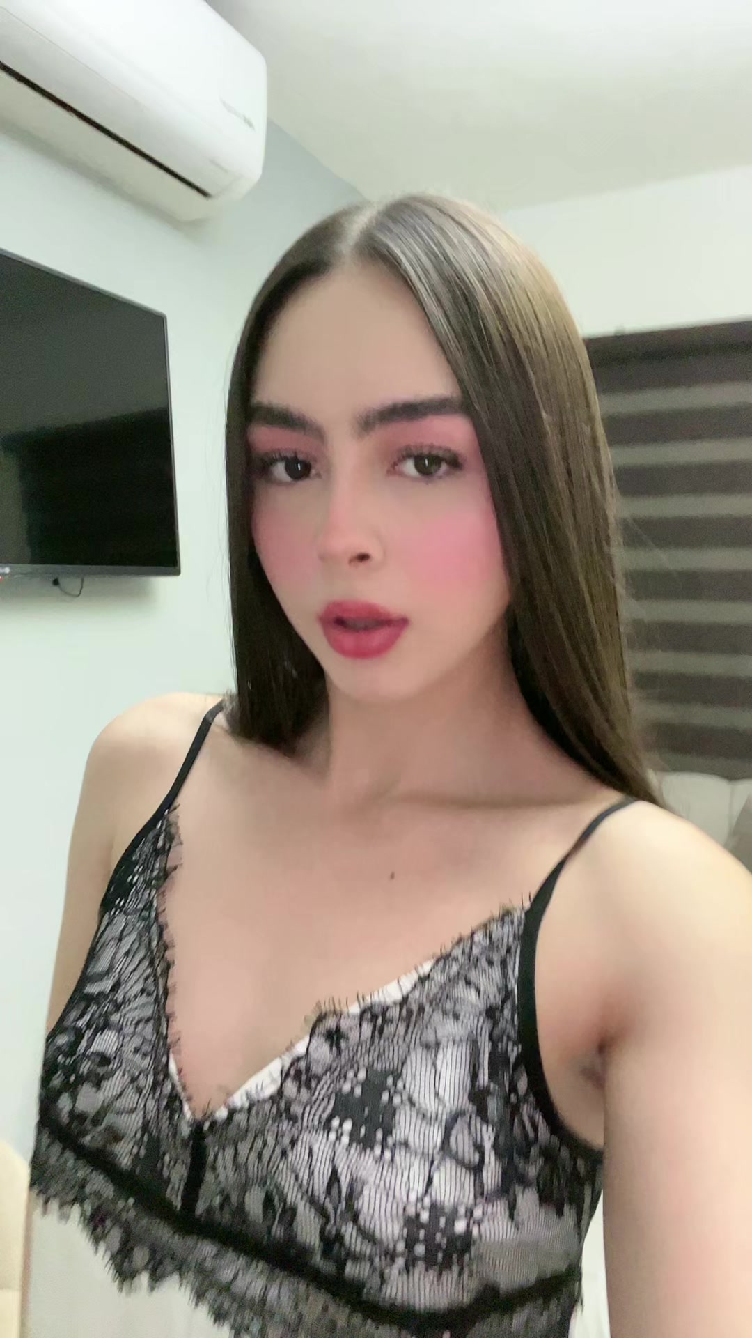 @Kamila