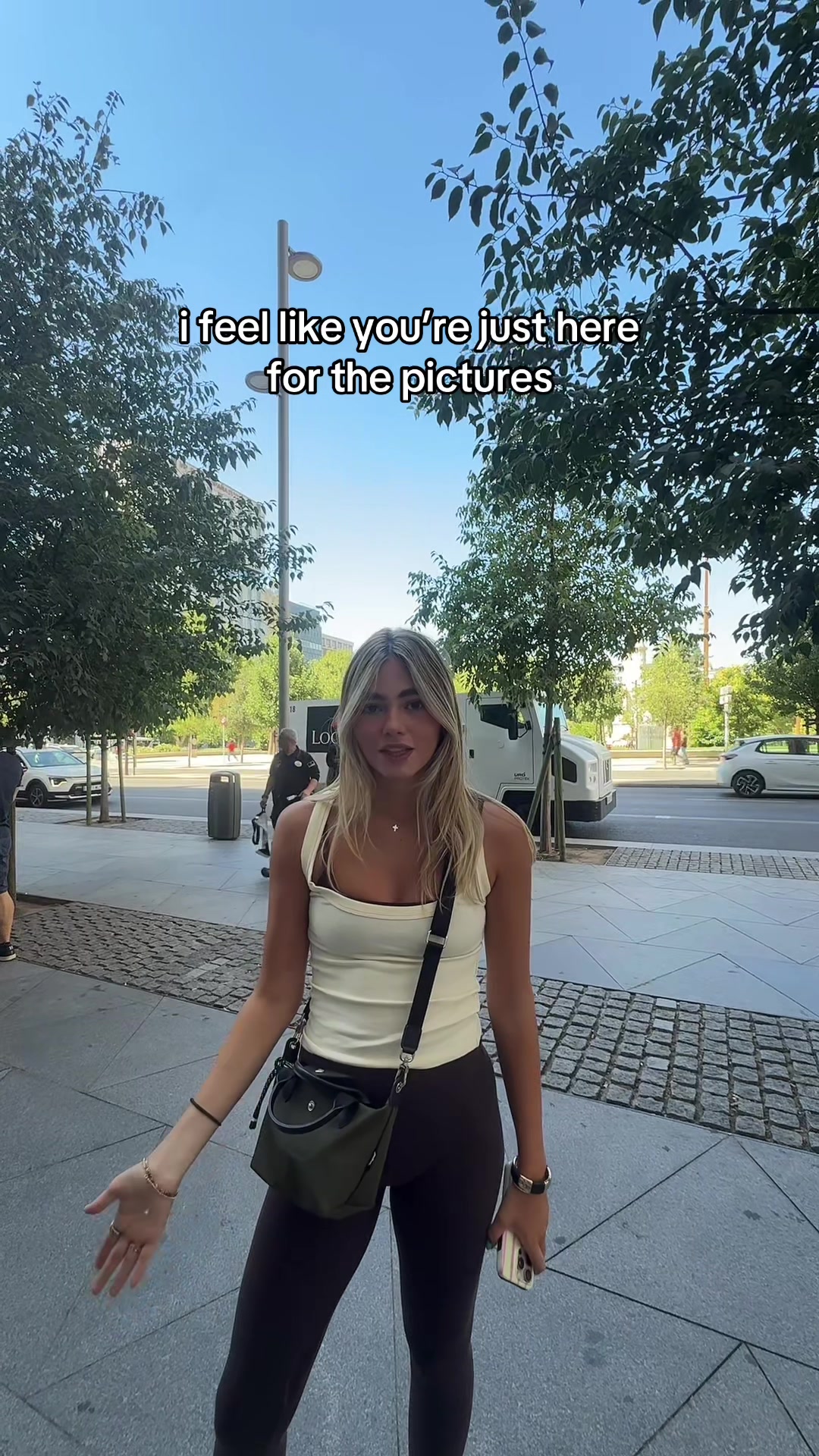@sisinspain