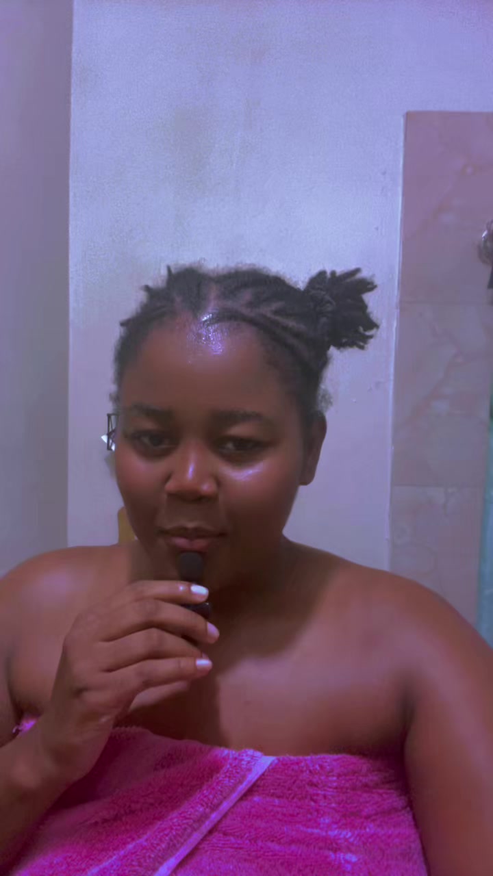 @honeybunzz.xo
