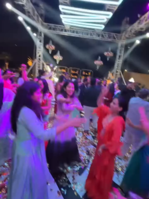 @Anamika k
