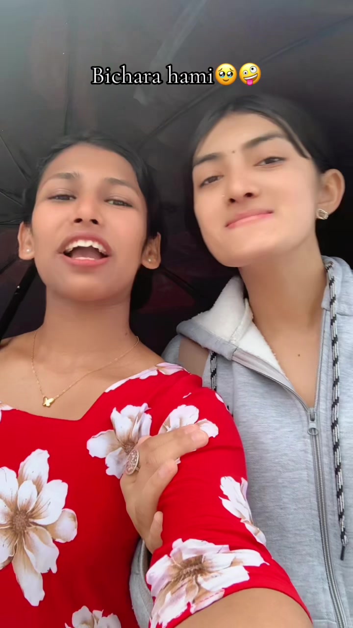 @रोजिना🇳🇵