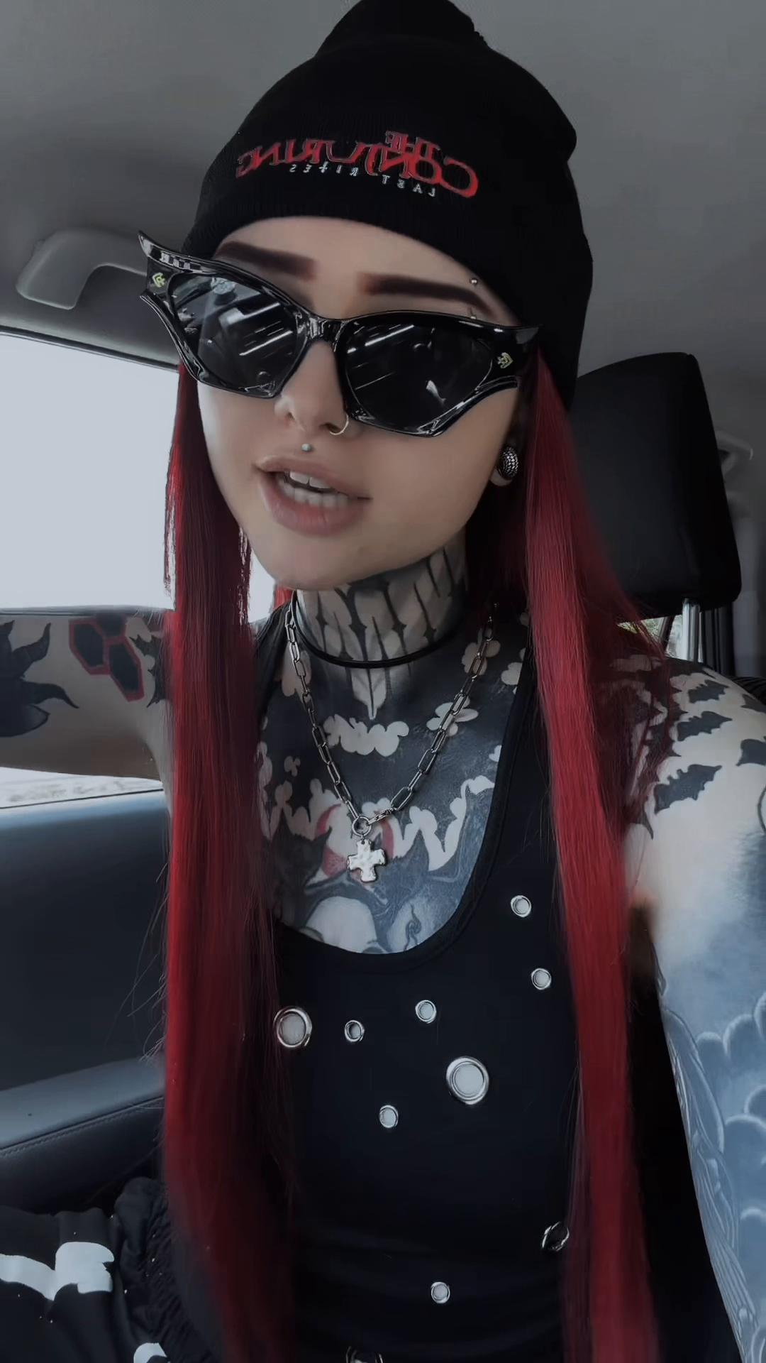 @˚ ♱ 𝔰𝔢𝔯𝔞𝔰 ♱˚
