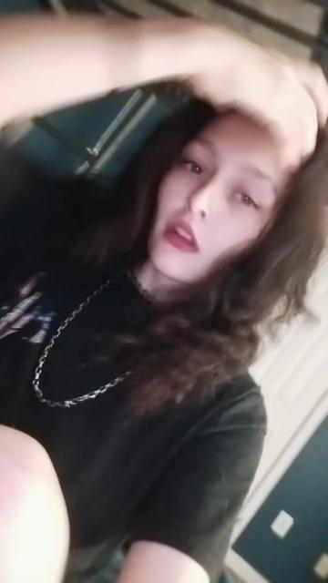 @skatergirl420