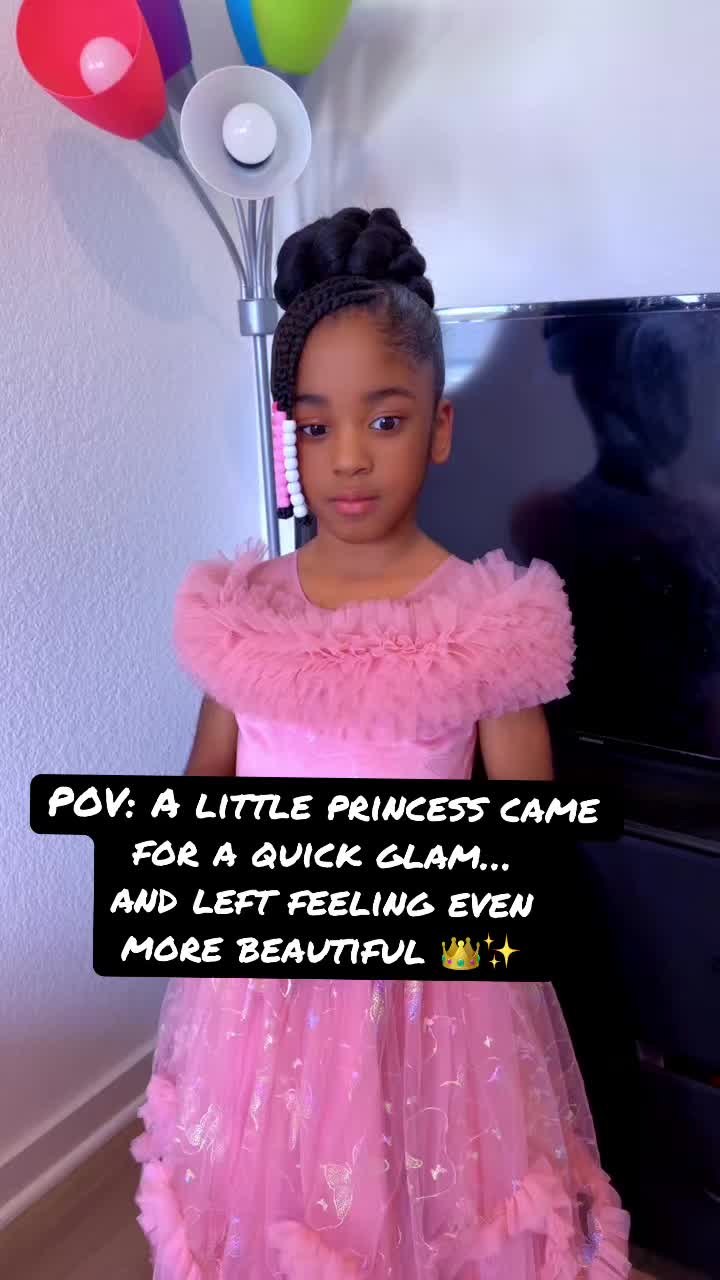@Rosenberg Makeup/Hair Braider