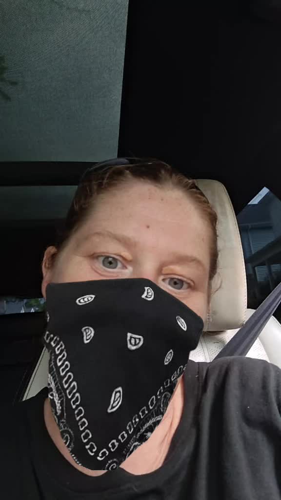 @sheryllgannon493 hell b****