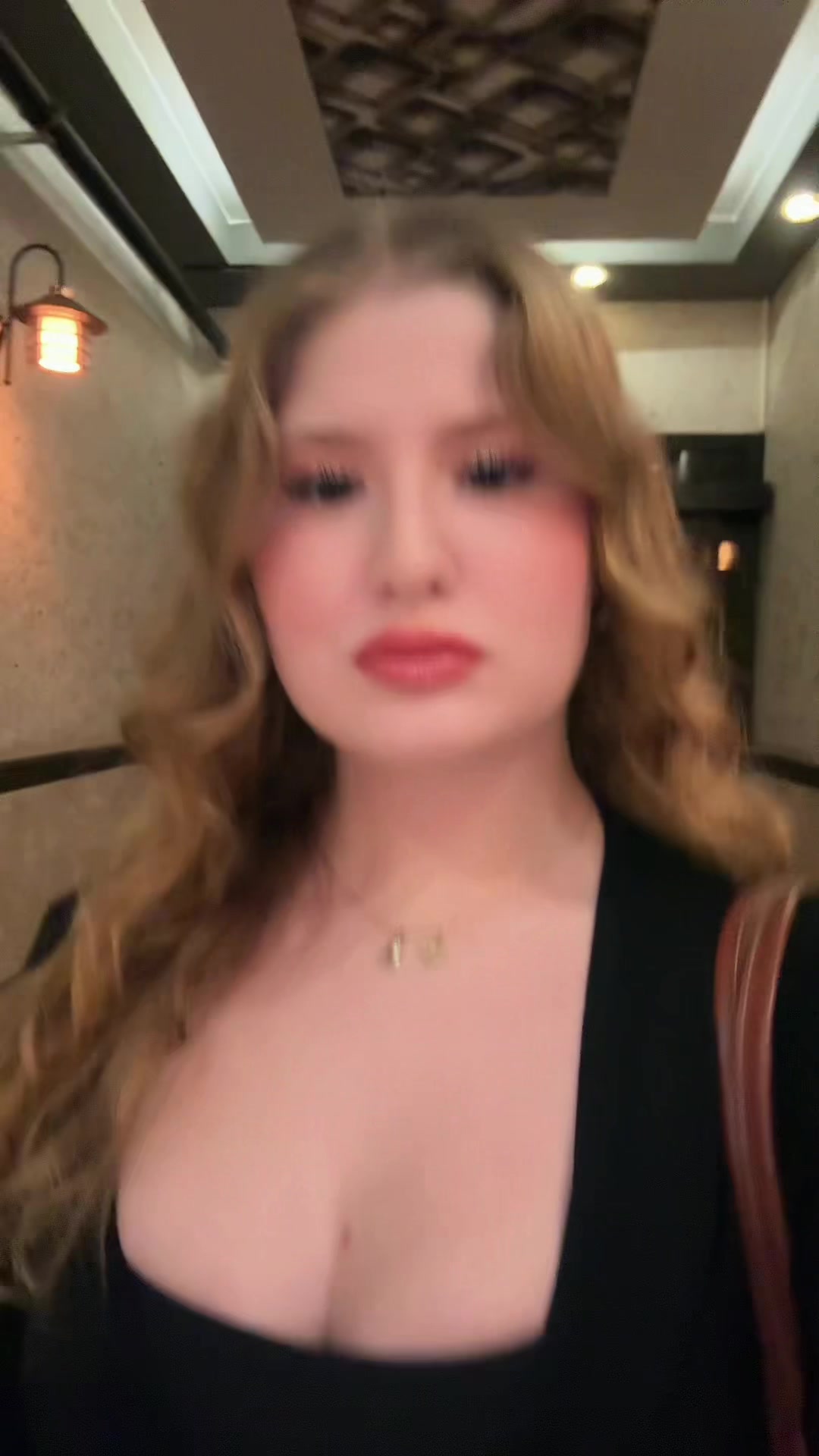 @Mekselina Aky&uuml;z