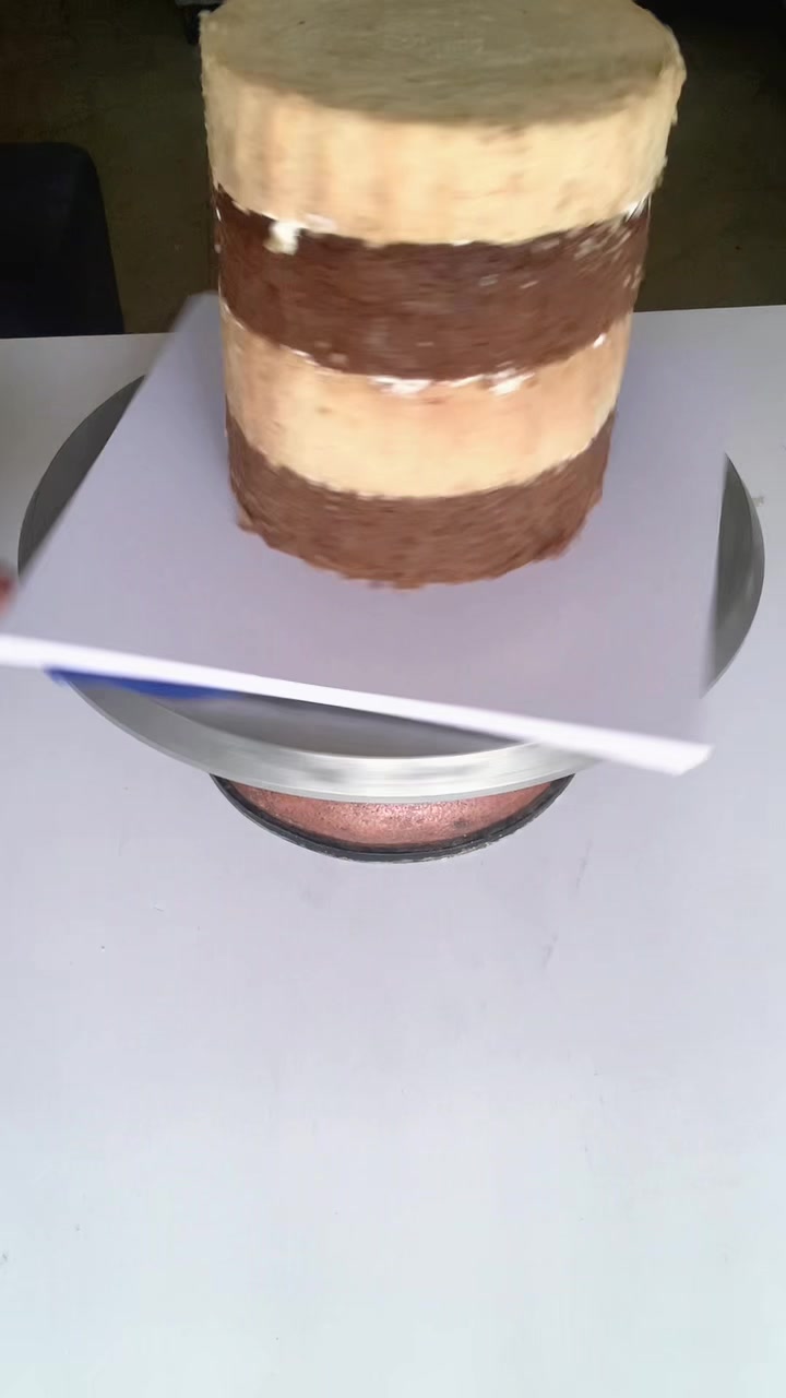 @Cakesbyfab