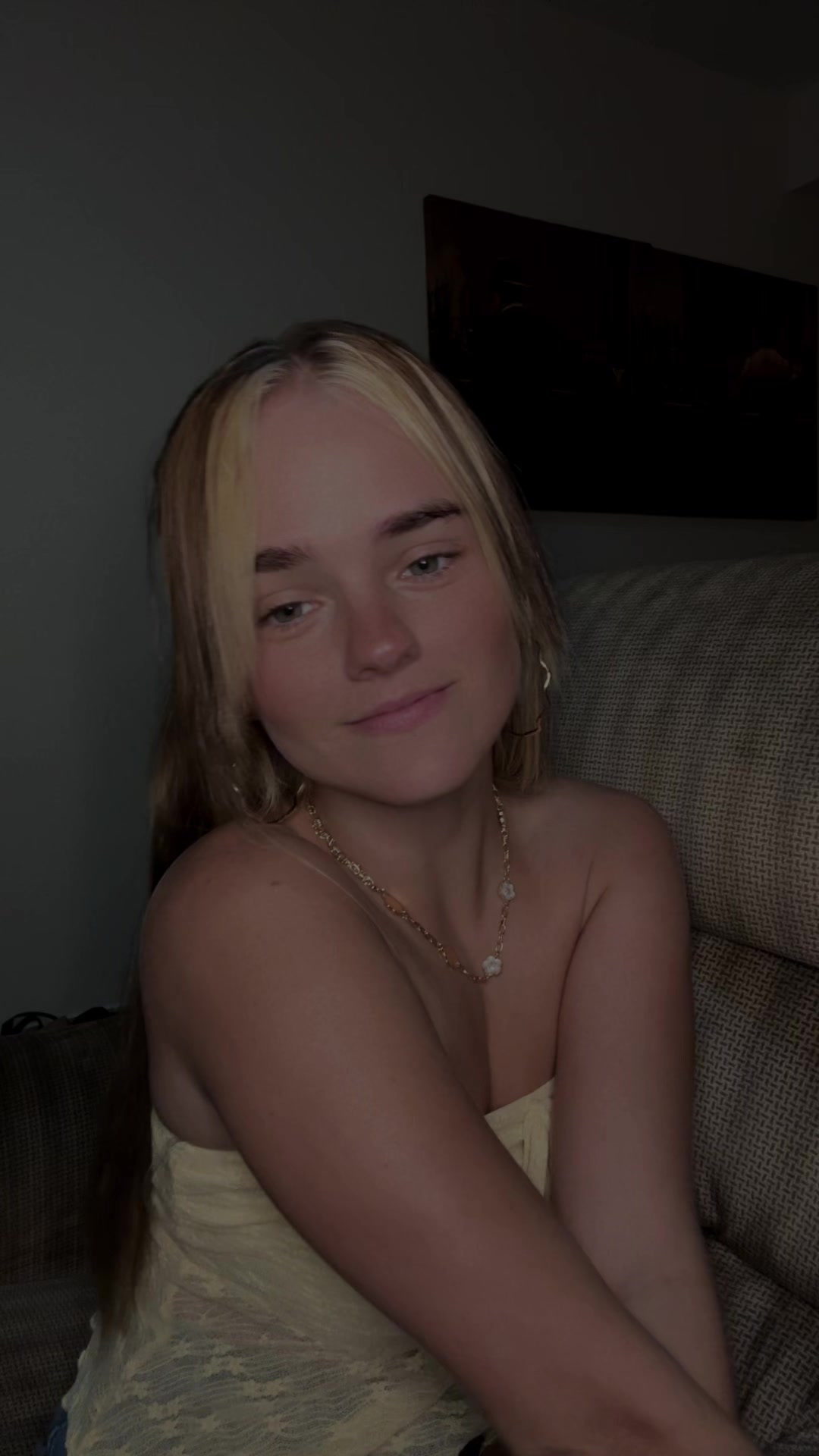 @shesjustvibin02