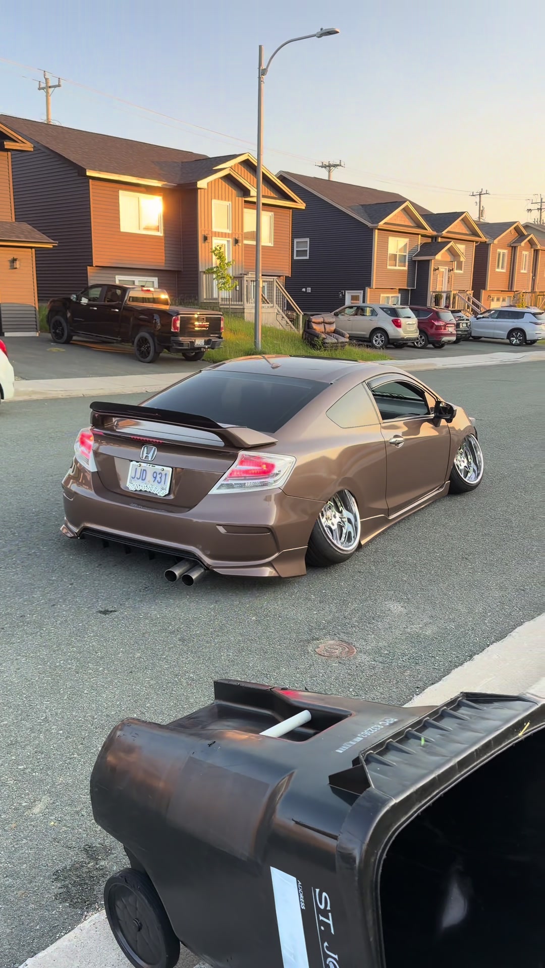@whatstilt