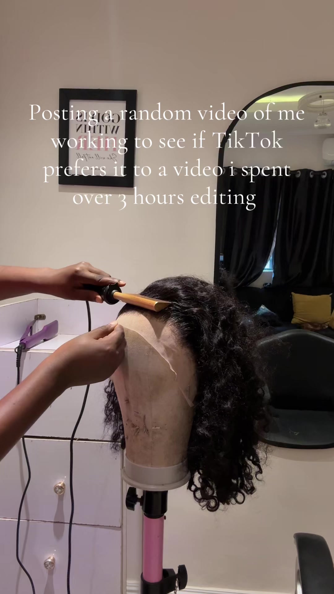@CRYSTALS BY TONI(HAIR BRAND)