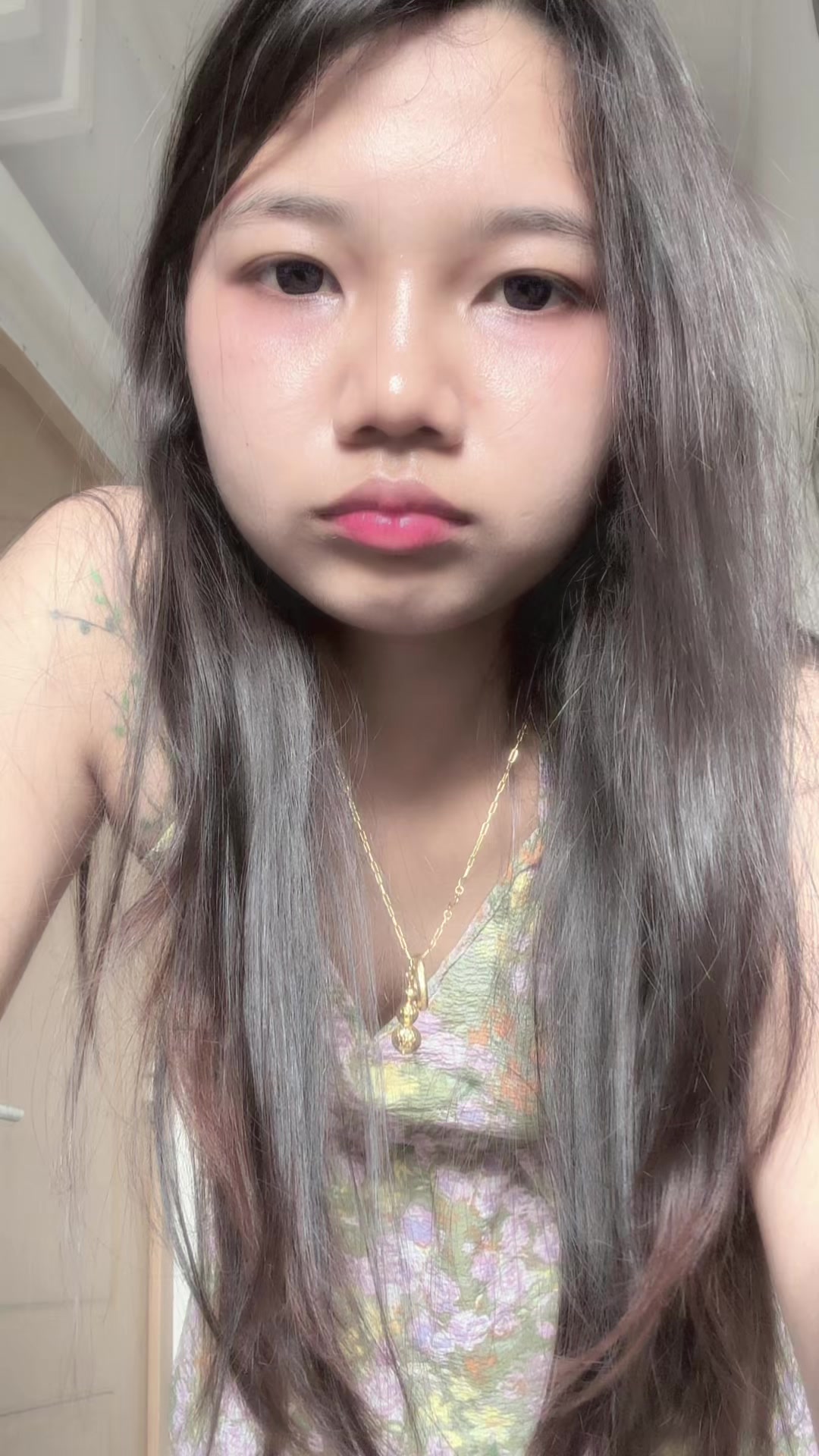 @ခင်