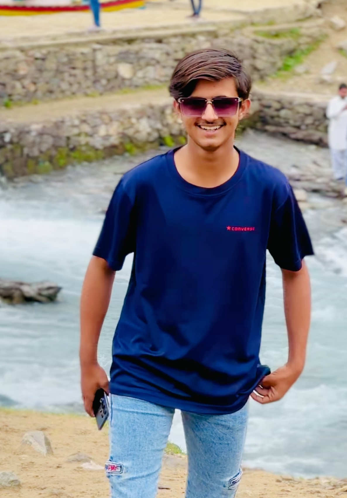 @🥀سردارملک شاویز کانجو🥰