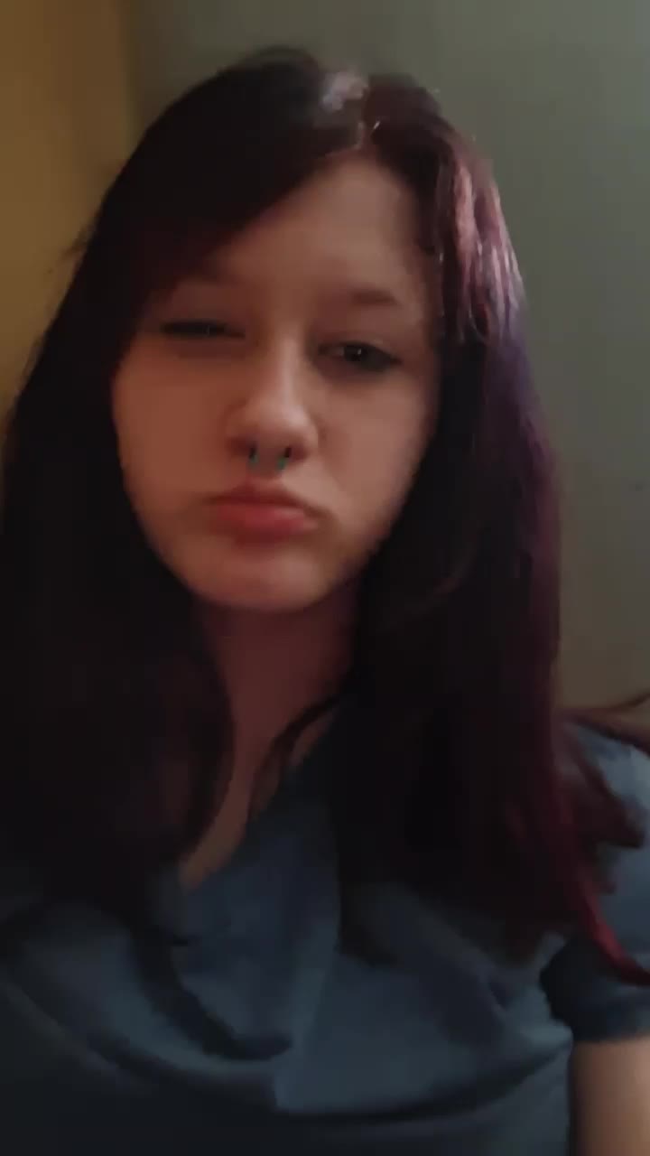 @_ansleigh.sk8_illit_