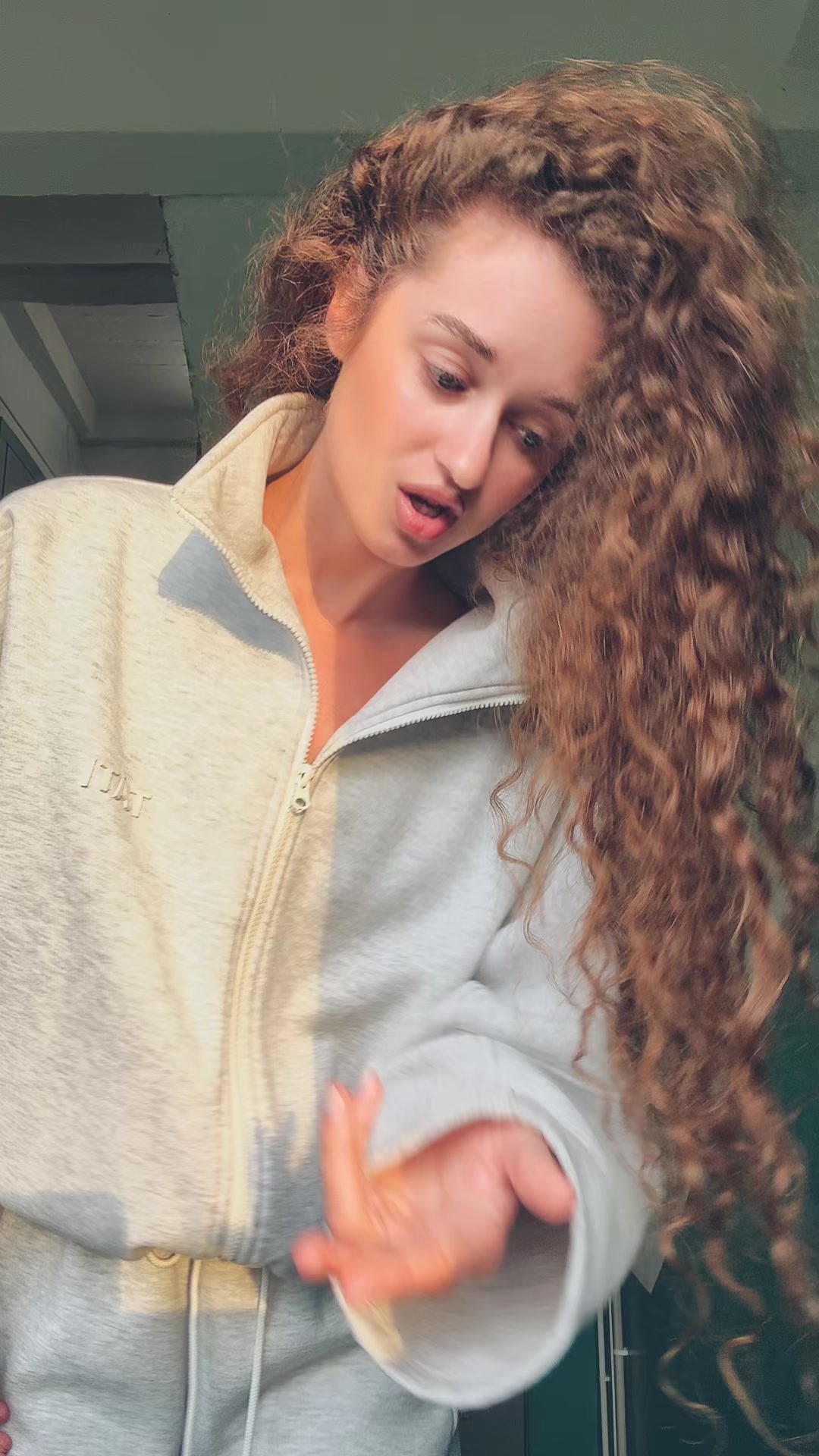 @VICTORIA BELYAKOVA