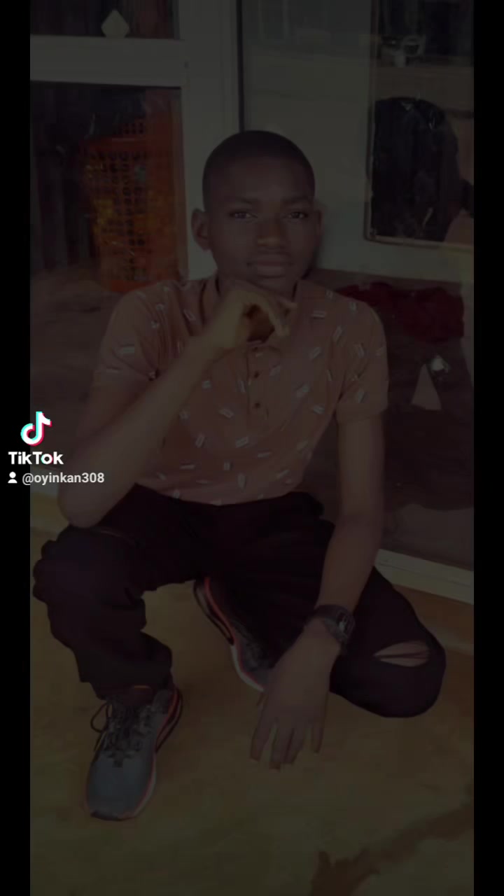 @Tayo Risqut oyinkansola