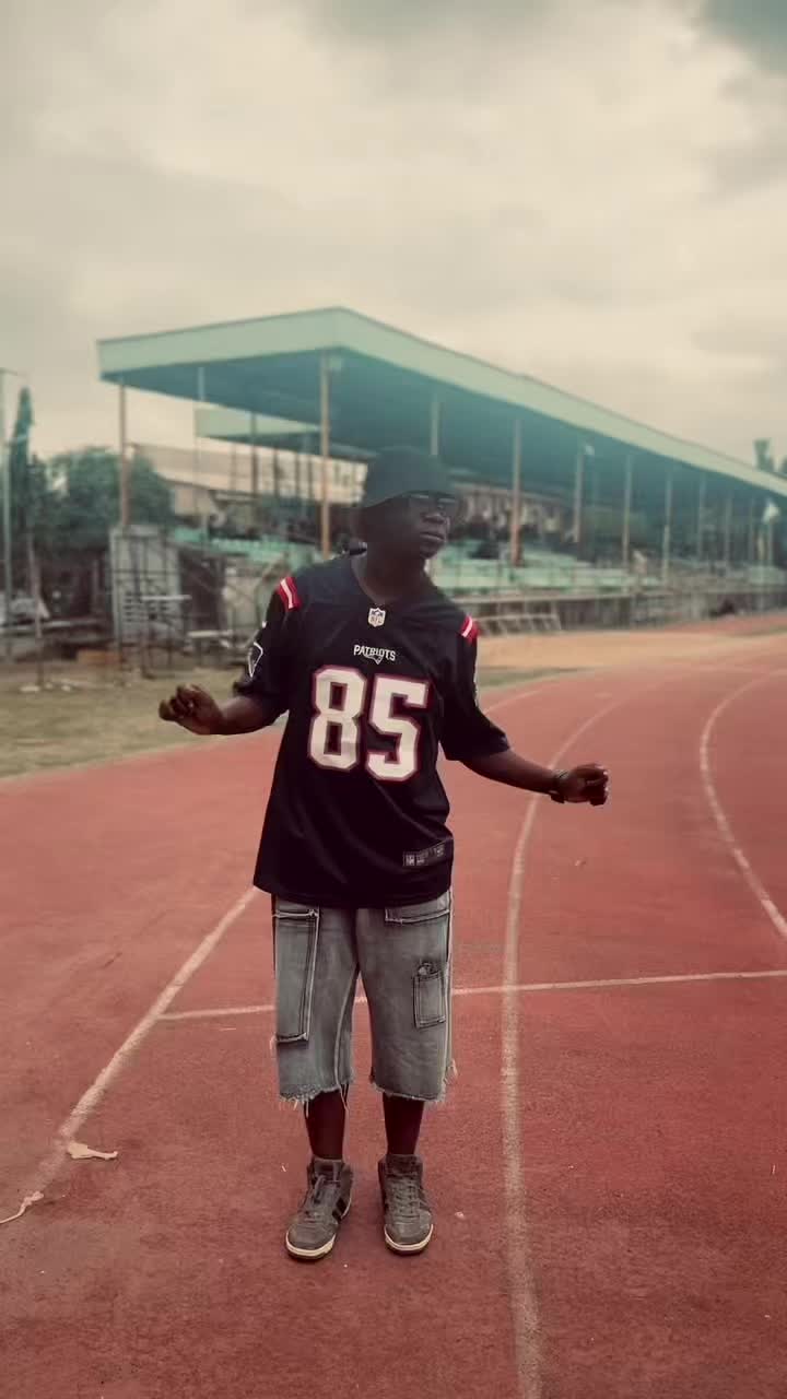 @M&Iuml;STA ONIKOYI 🇳🇬🗡️