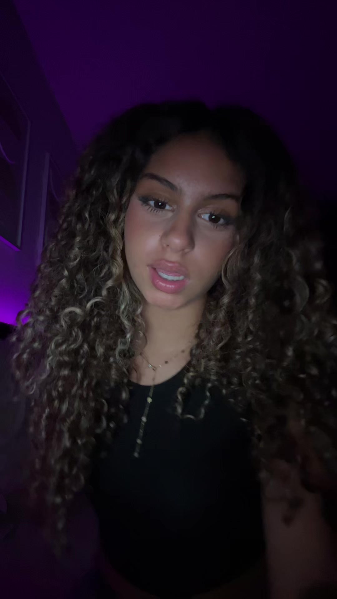 @𝐤𝐞𝐥𝐲😎