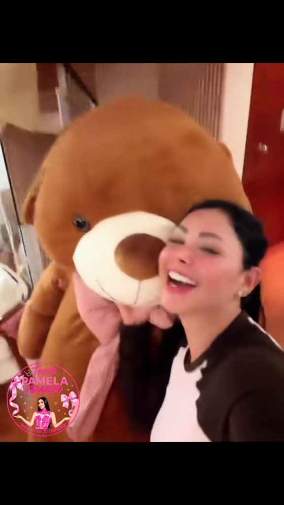 @Team Pamela Franco - Oficial