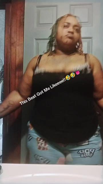 @Queenstrawberry27