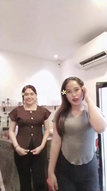 @Alyaaa