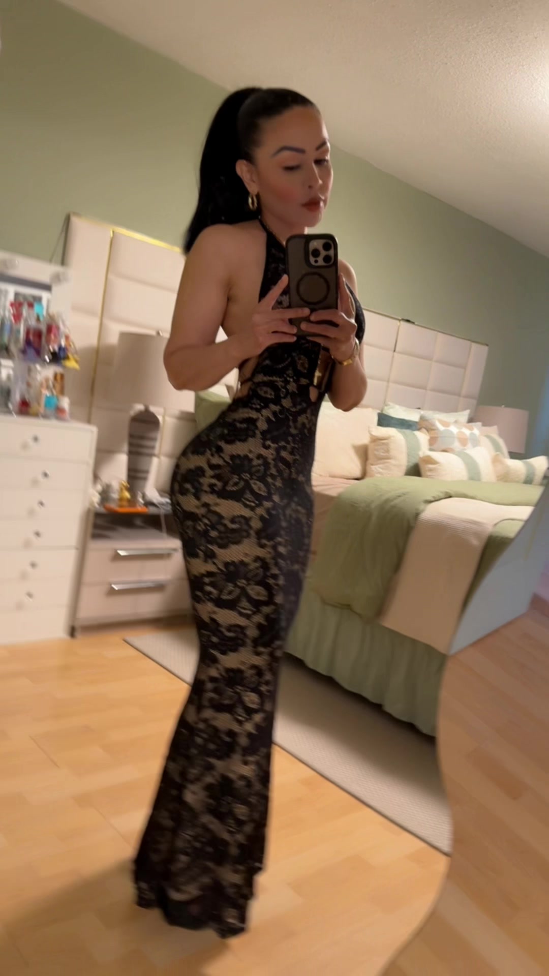 @esterhernandez