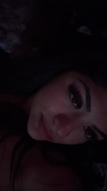 @👧