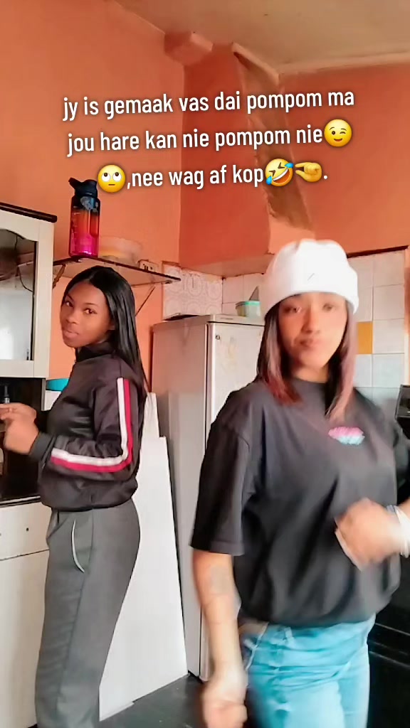 @Nainastubborn 🤭🤪🤞