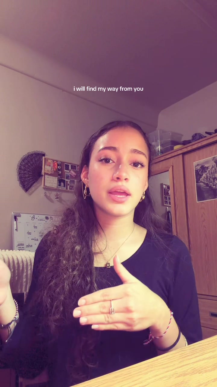 @ava🧸