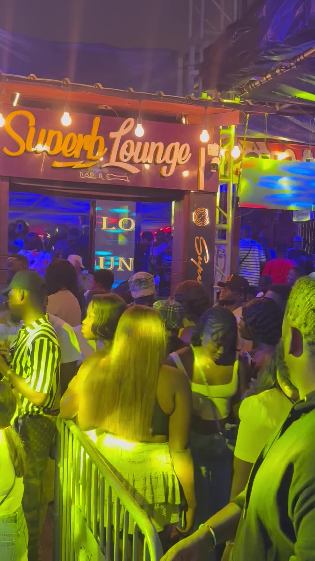 @SUPERB LOUNGE AKROPONG ๐น๐ธ