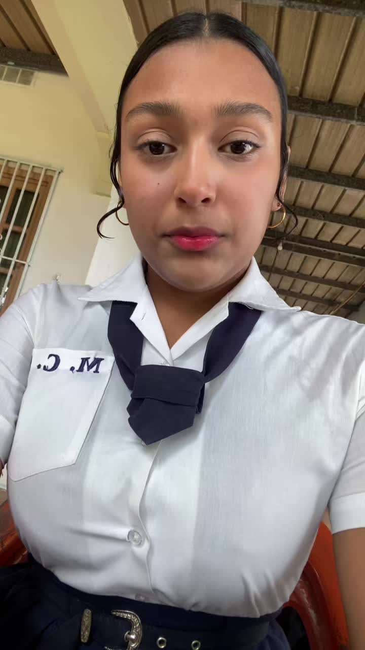 @𑣲