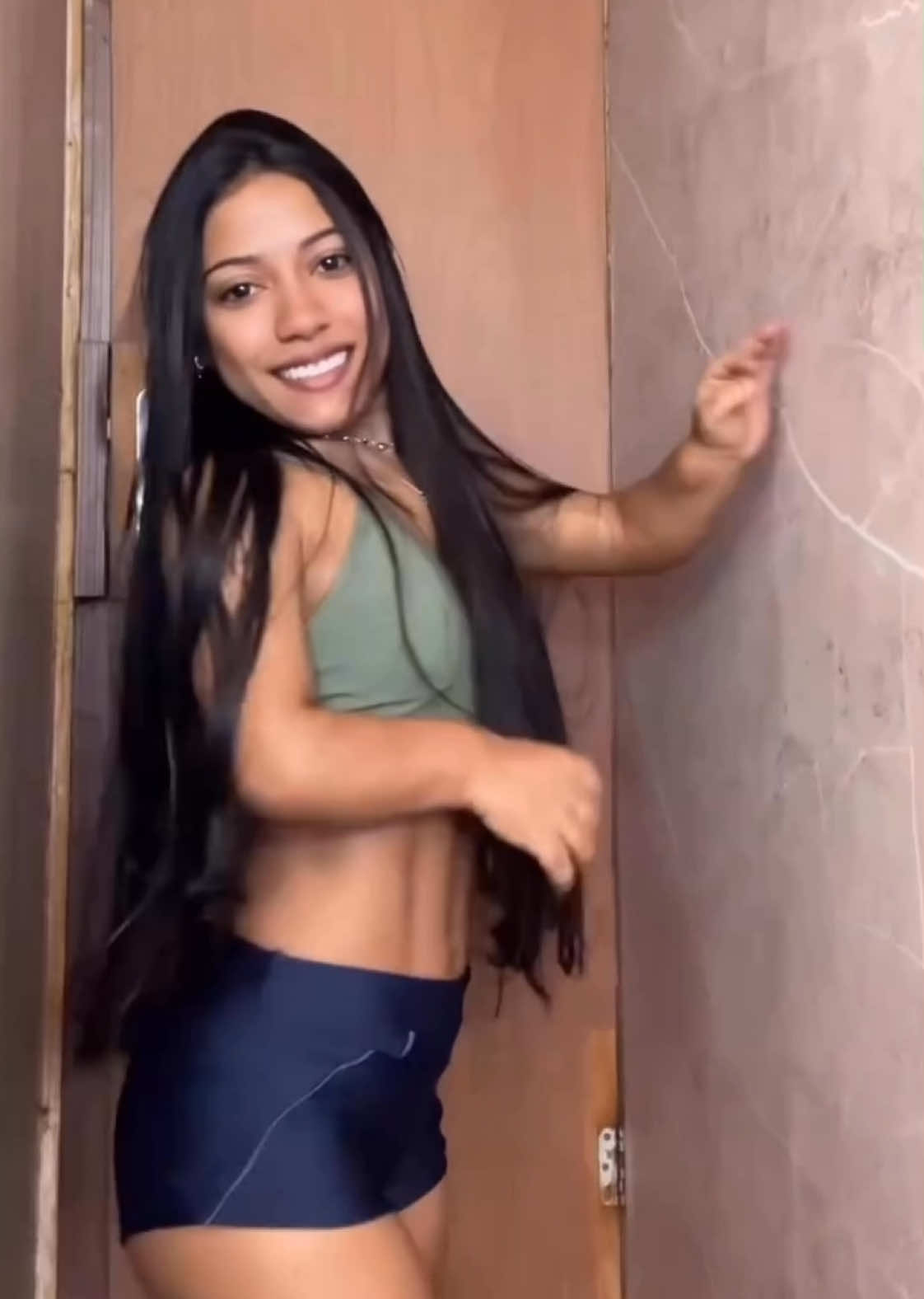 @Renata ✨