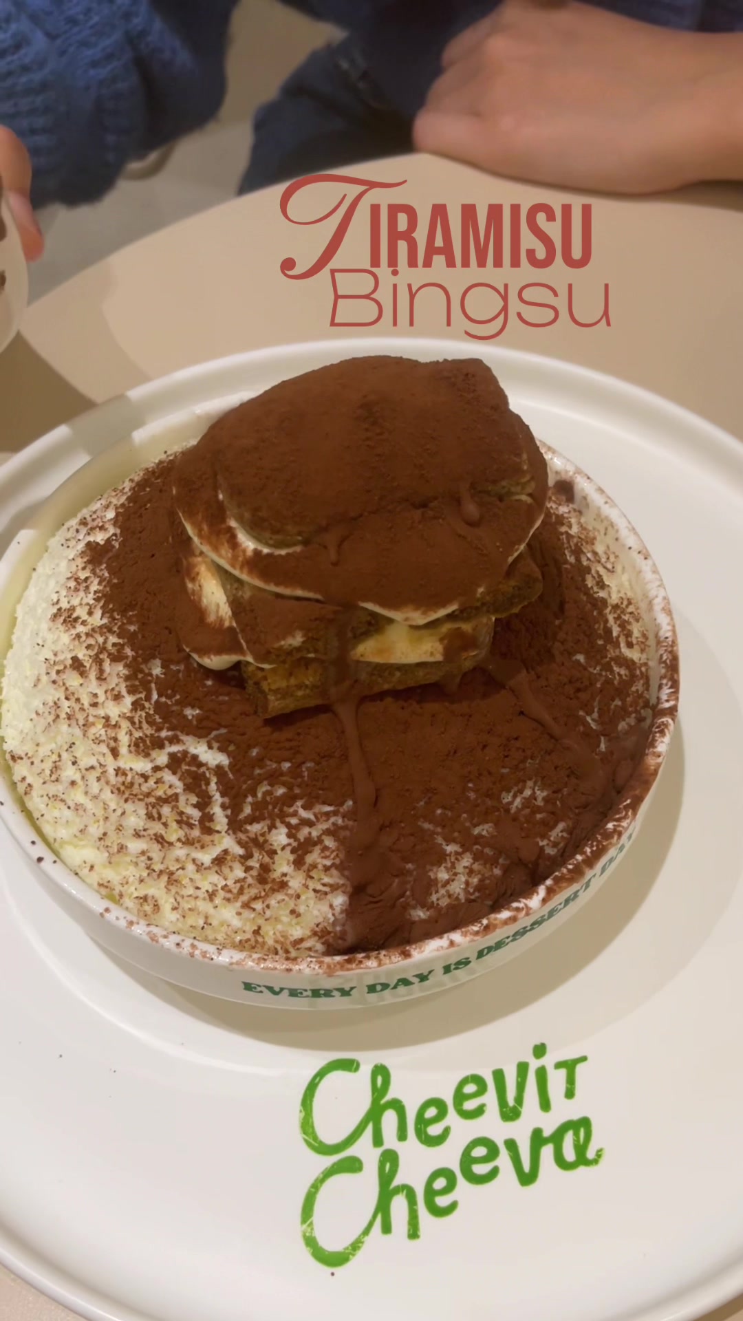 @🧁
