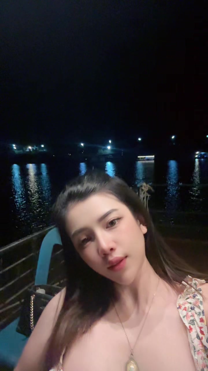 @น้ำมลพาเพลิน (ช่องจริง)