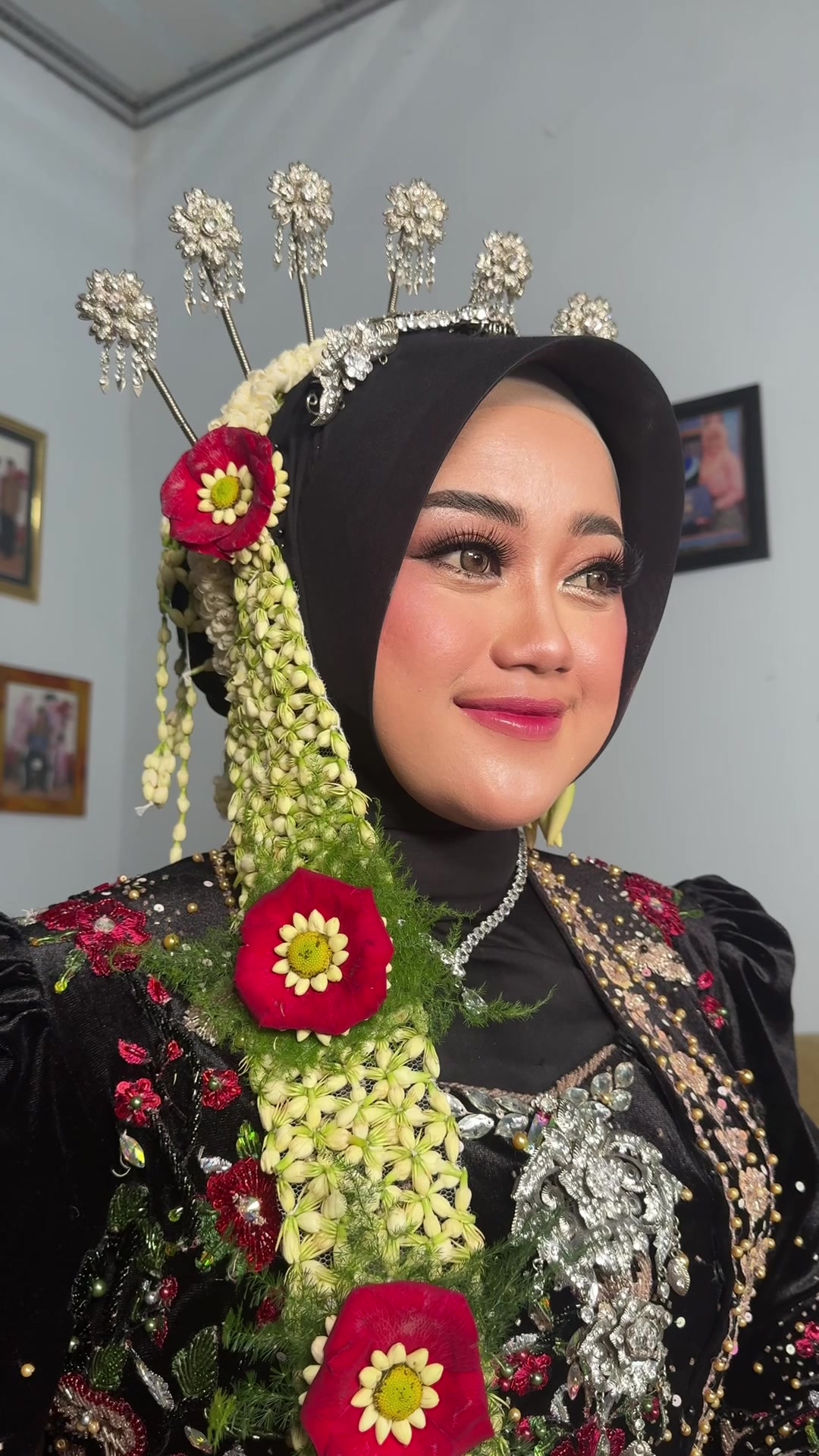 @AMANDA WIYONO MUA | MUA GEN Z