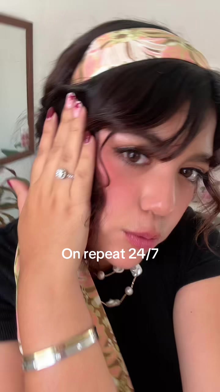 @lachicadelcentro