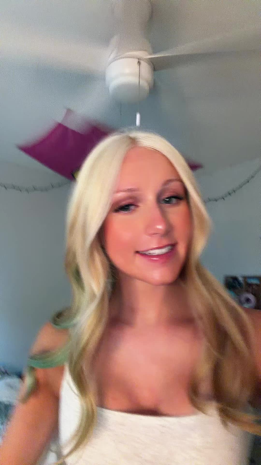 @🦦🦦
