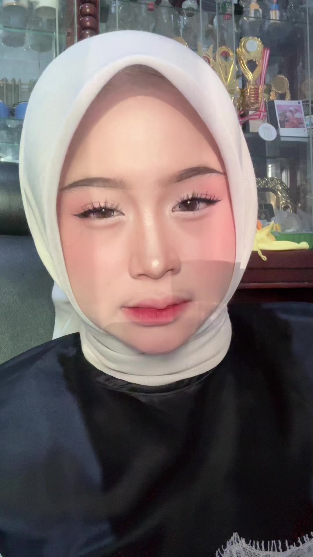@Uyuyyl