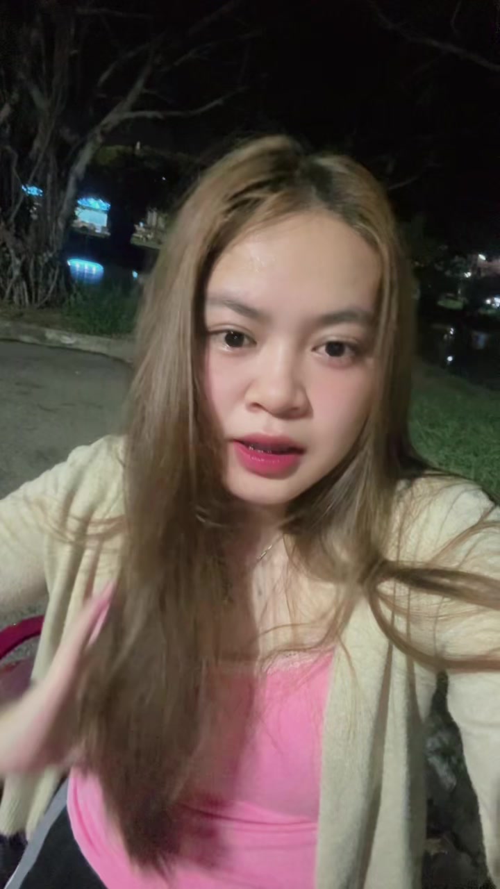 @พลอย