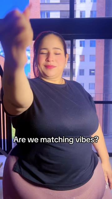 @lola