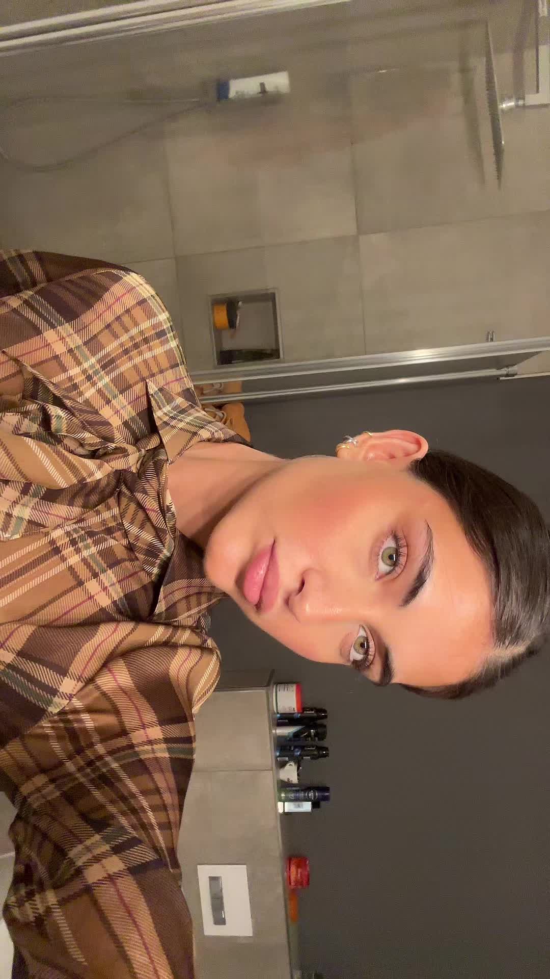 @LaraDmrcglu