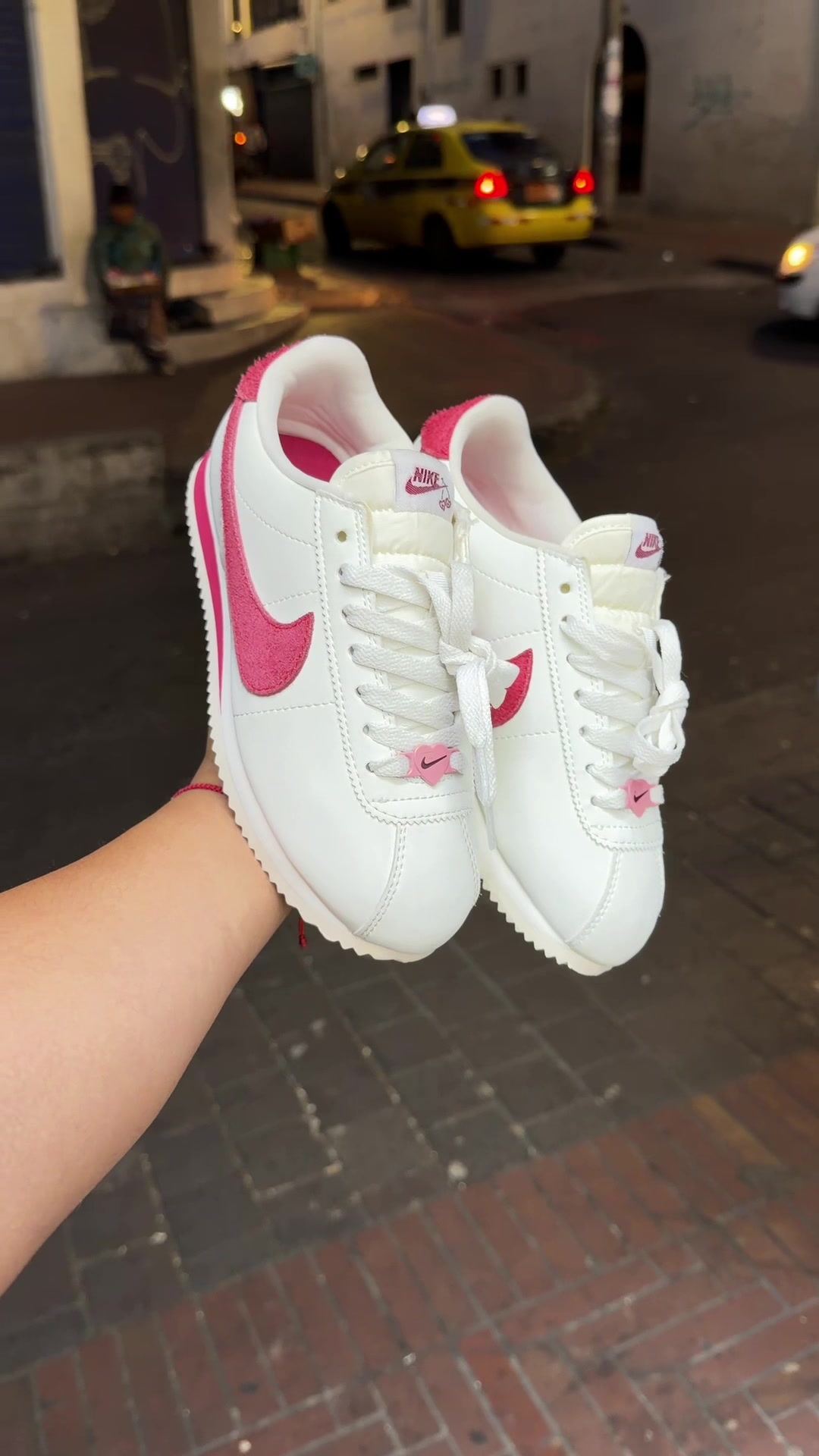 @𝘜𝘙𝘉𝘈𝘕 𝘚𝘕𝘌𝘈𝘒𝘌𝘙𝘚