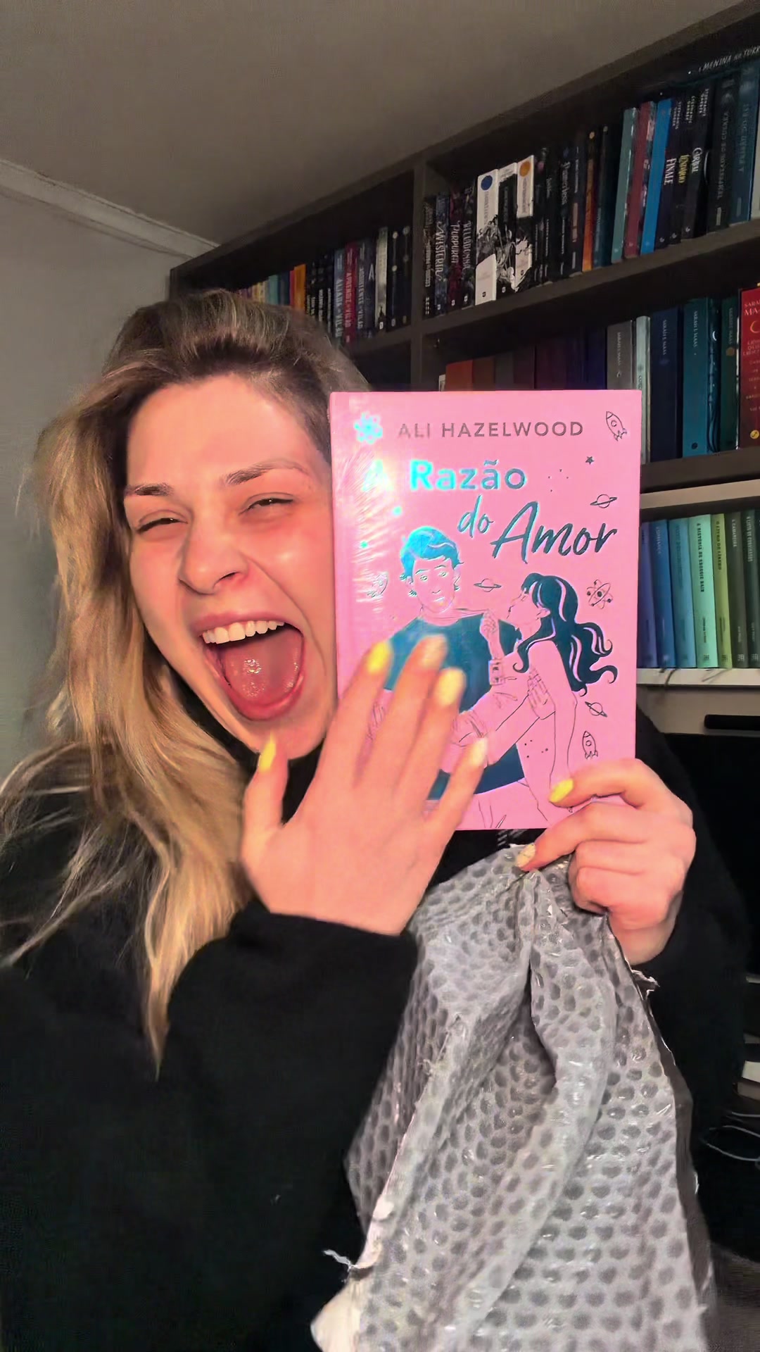 @Luiza H. | BookTok 📚